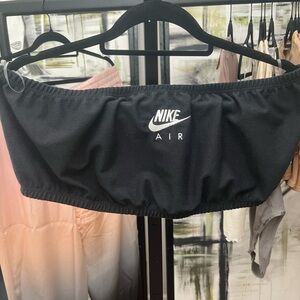 NWT! Nike Air Crop Top —XL